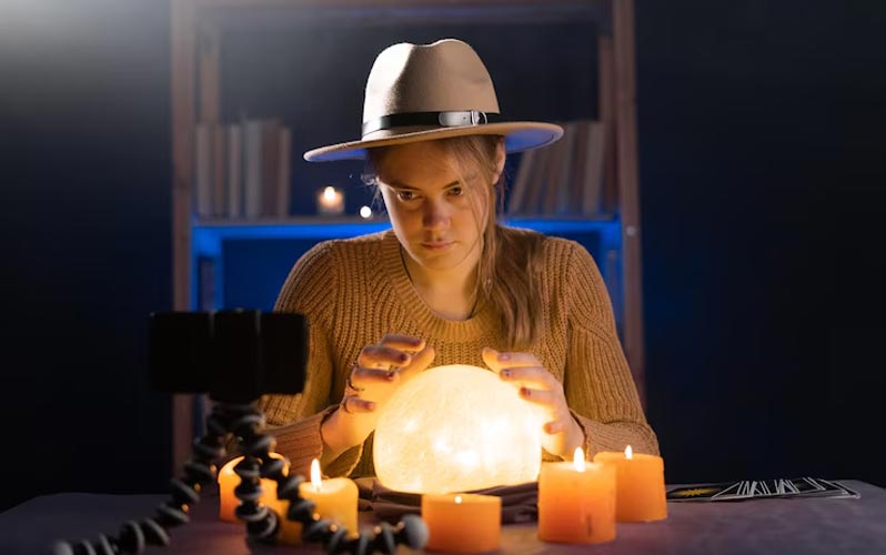 Best-Psychic-Reader,-Accurate-Online-Reading-&-Direct-Booking-For-Love-&-Life